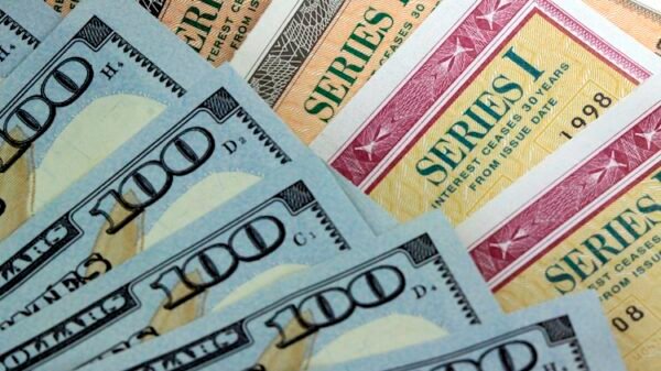 US Treasury yields rise as world inflation fears mount