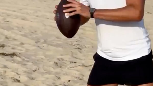Tom Brady loses a pleasant soccer recreation within the Hamptons forward of Michael Rubins’ Fourth of July white celebration