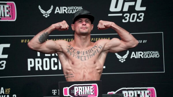 Diego Lopes holds off late-charging Dan Ige in UFC 303 co-main occasion