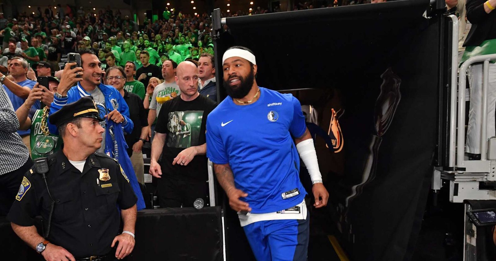 NBA Rumors: Markieff Morris, Mavs Conform to Contract for 2024-25 Season