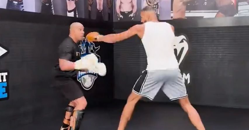 Watch Ciryl Gane spar with NBA big Rudy Gobert forward of UFC 308