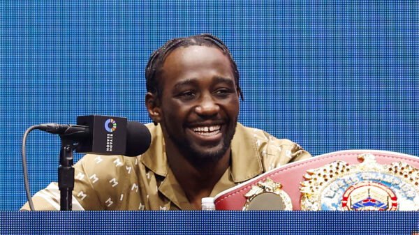 Video: Terence Crawford Needs Canelo Álvarez Struggle to Cement Boxing Legacy