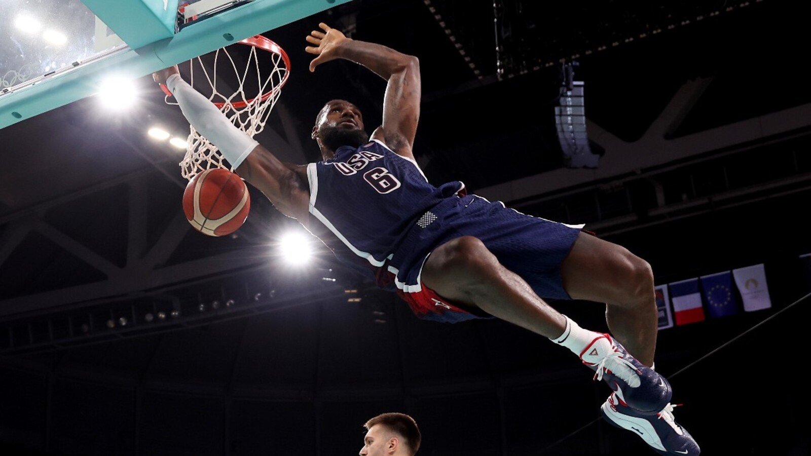 USA males’s Olympic basketball: Public cashes huge on participant props