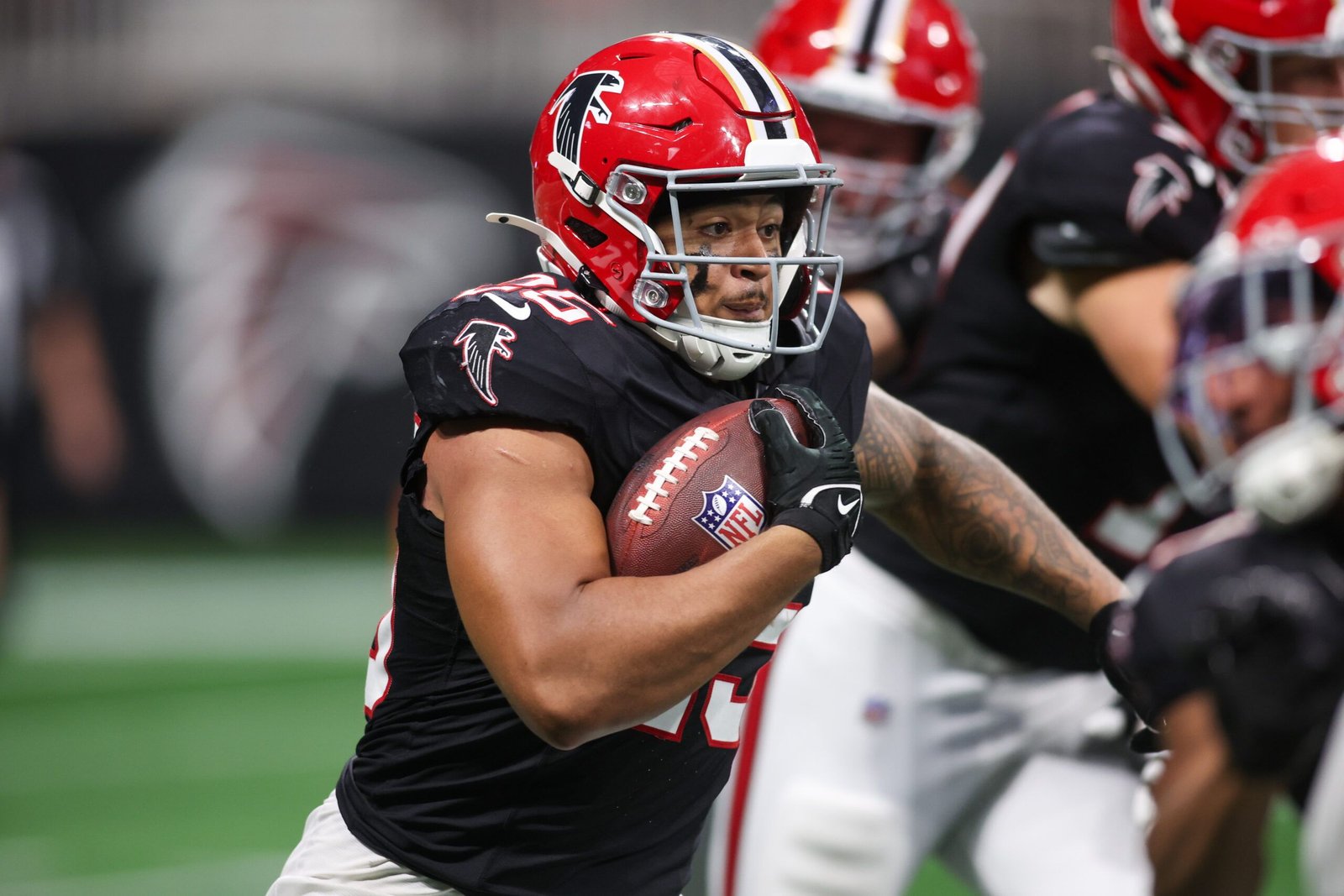 Tyler Allgeier Fantasy Hub: Week 6 Harm Replace, Begin ‘Em/Sit ‘Em Recommendation, Factors Projections, and Extra