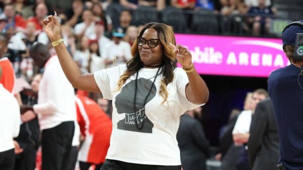 Sheryl Swoopes: Caitlin Clark Has Been ‘Very Spectacular’ However Not ‘Dominating’ in WNBA