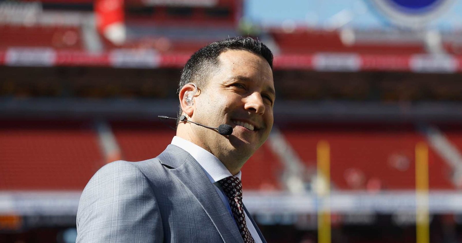 Report: Adam Schefter Might Substitute Woj, Cowl NFL, NBA as ESPN’s ‘Final Insider’