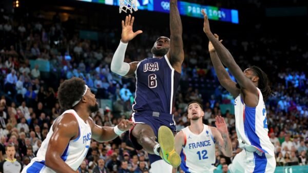 Steph Curry leads Staff USA to fifth straight gold medal in males’s basketball