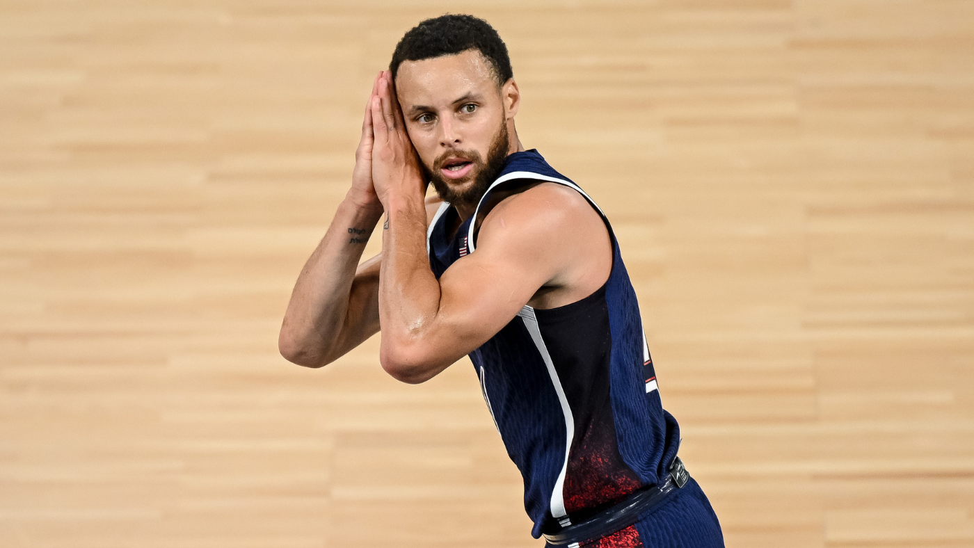 Stephen Curry wins first gold medal in becoming vogue –