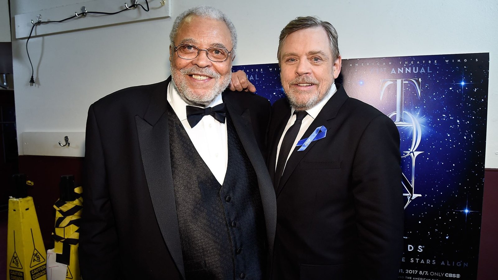 ‘RIP Dad’: James Earl Jones Mourned by Everybody From Mark Hamill to Main League Baseball