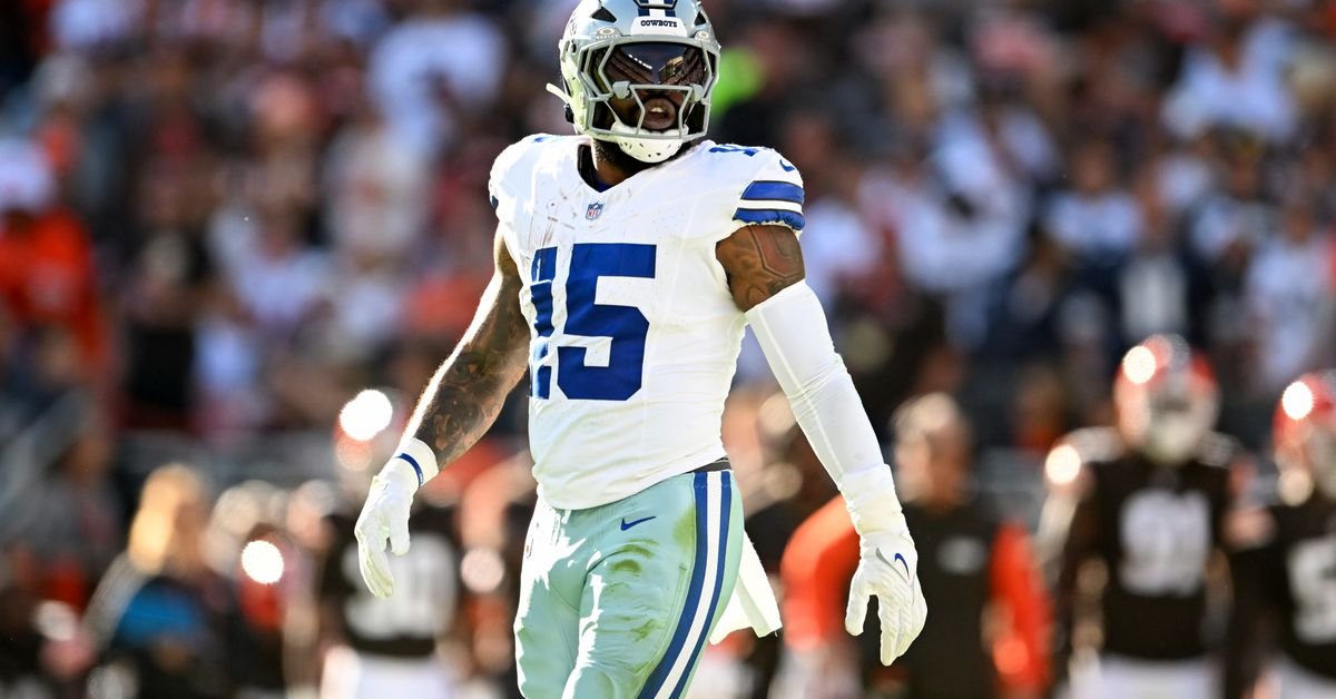 Cowboys doghouse: Ezekiel Elliott’s position appears to be as a pure backup