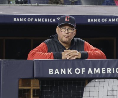 Cincinnati Reds rent veteran supervisor Terry Francona