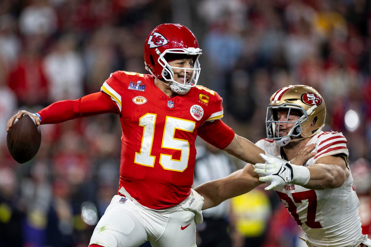 NFL scores, dwell updates: Chiefs face 49ers in Tremendous Bowl rematch in Santa Clara