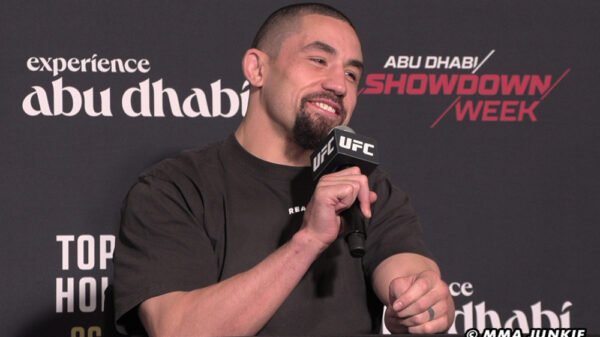 Robert Whittaker able to dash for 25 minutes vs. Khamzat Chimaev at UFC 308: ‘I am the hunter’