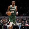 NBA Rumors: Khris Middleton Stays Out Indefinitely for Bucks amid Damage Rehab