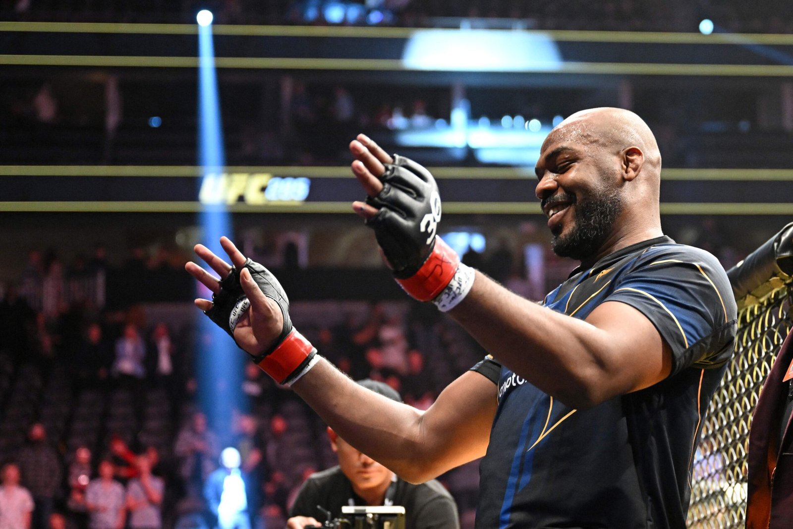 Jon Jones explains why Alex Pereira combat extra interesting than UFC title unification vs. Tom Aspinall