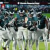 NFL playoff image: Eagles create cushion atop the NFC East by beating Commanders