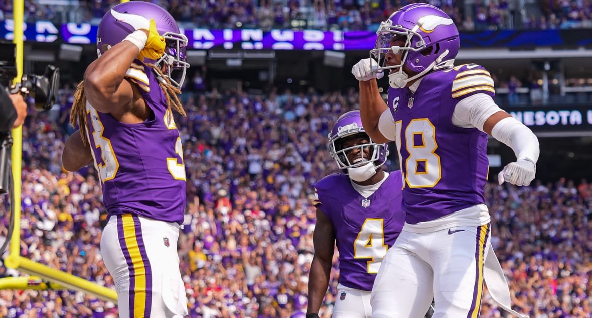 The 8 Causes Why You Ought to Take the Undefeated Vikings Critically