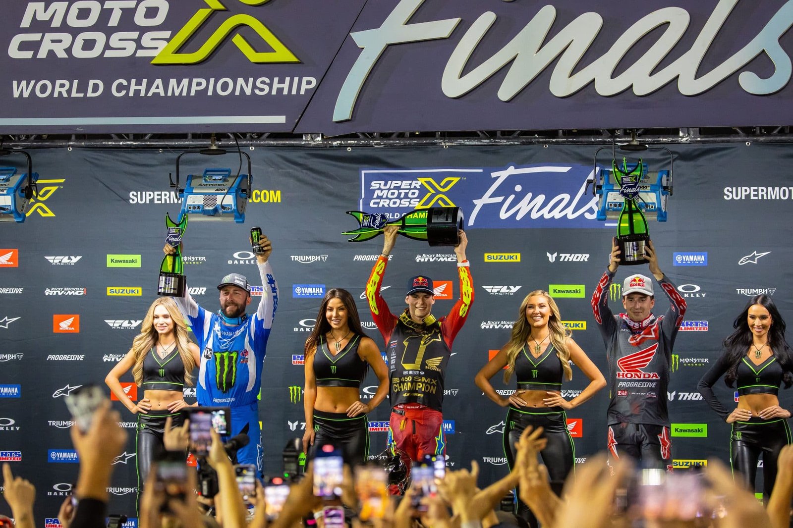 2024 SUPERMOTOCROSS WORLD CHAMPIONSHIP: REPEAT TITLE WINNERS