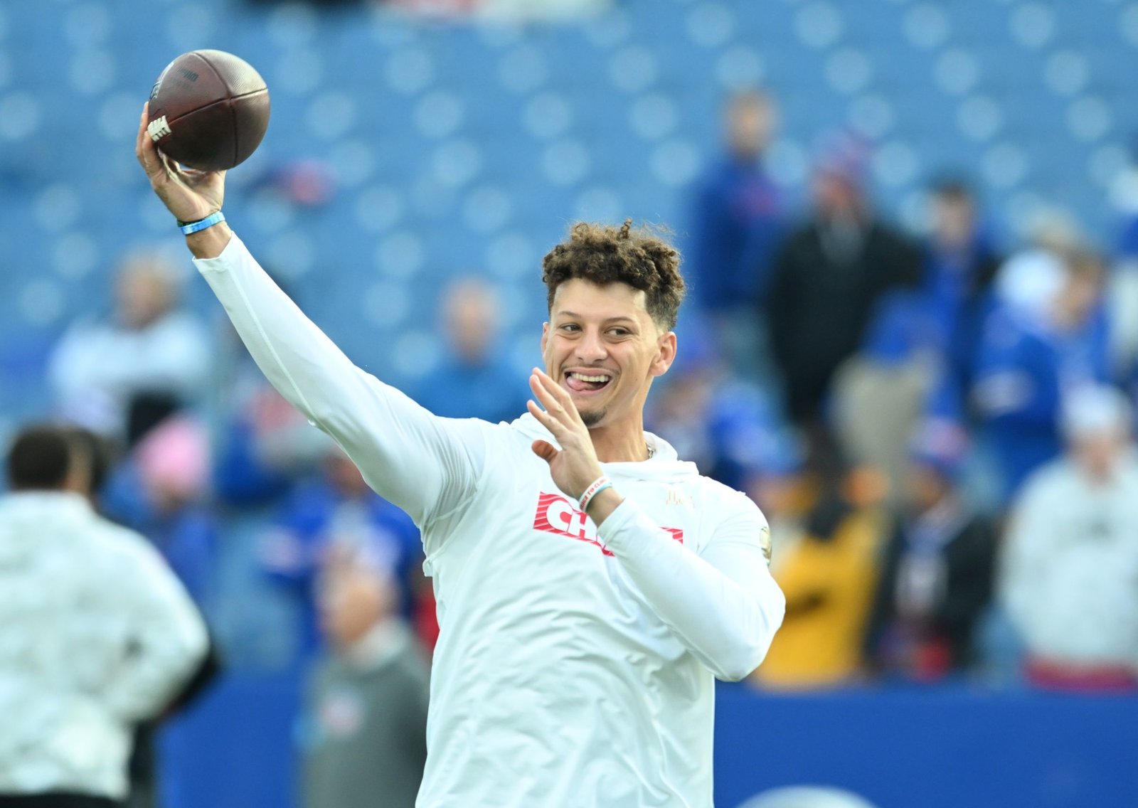 ‘That’s Nasty ASF’ – NFL Followers Lose Their Minds Over Patrick Mahomes’ ‘Bizarre’ Sport-Day Ritual