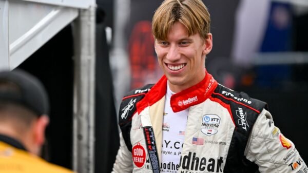 Sting Ray Robb joins Juncos Hollinger Racing for 2025 IndyCar season