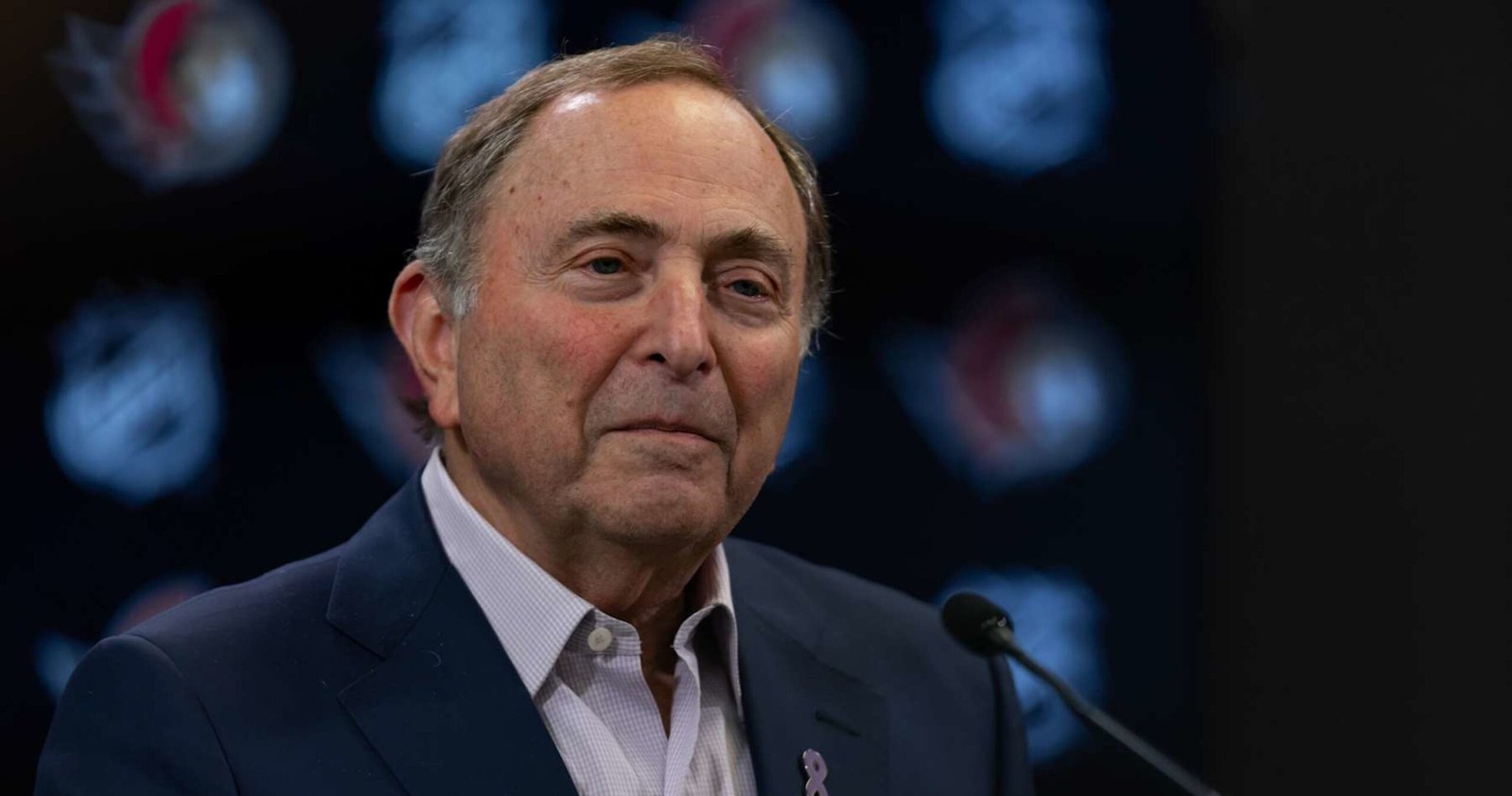 Bettman: NHL Hasn’t Mentioned Growing 2025-26 Wage Cap Above $92.5M amid Rumors