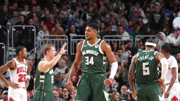 Giannis Antetokounmpo Hailed as ‘Dominant’ by NBA Followers in Bucks Win vs. LaVine, Bulls