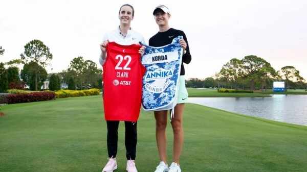 ‘Golf is tough’: Clark attracts crowd at LPGA pro-am