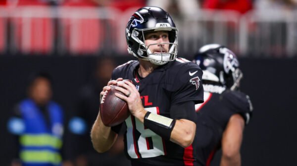 Falcons will not make QB change, however they need to think about it 