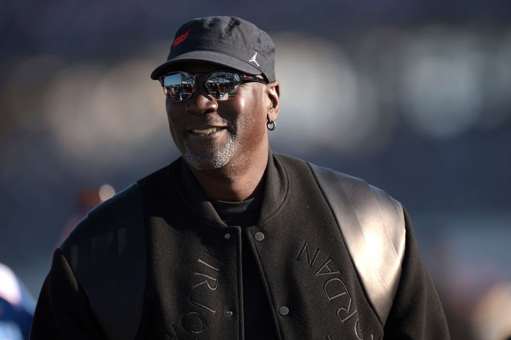 Michael Jordan Lastly Sells Chicago Mansion After 13 Years on the Market—for Much less Than a Third of His Authentic Asking Worth