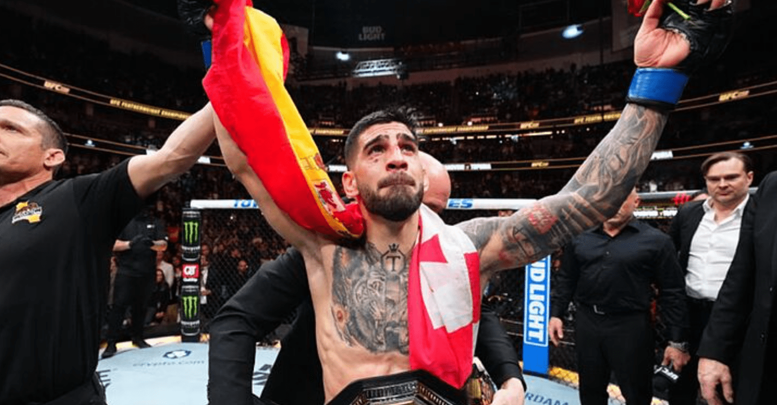 Ilia Topuria dismisses claims he’ll vacate UFC crown