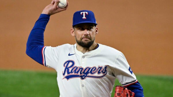 Two-time All-Star opts out of contract with Rangers