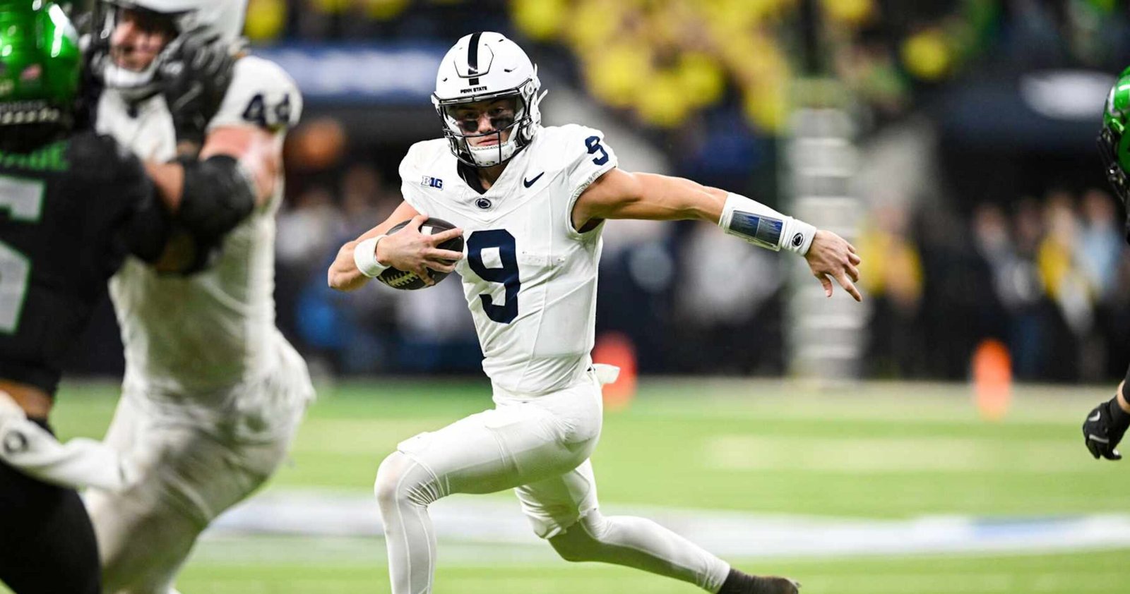 Penn State QB Beau Pribula Enters Switch Portal, Leaves Crew Forward of CFB Playoff