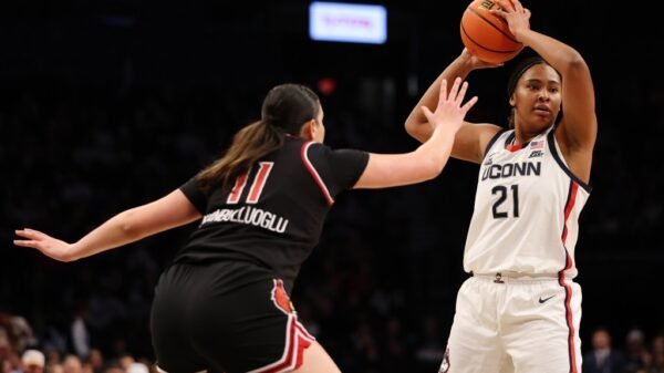 UConn’s Sarah Sturdy and 4 different electrical girls’s school basketball freshmen you may’t ignore