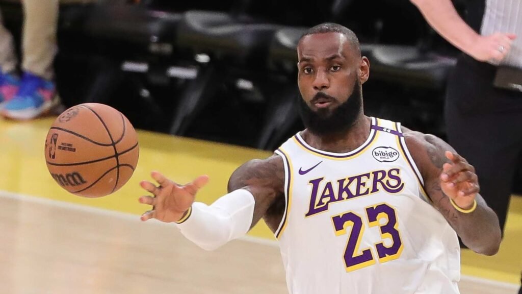 Lakers’ LeBron James Displays on Turning into NBA’s All-Time Minutes Chief in IG Photograph