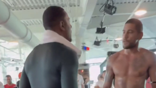 Video: Alex Pereira, Jamahal Hill get in heated confrontation at UFC Efficiency Institute