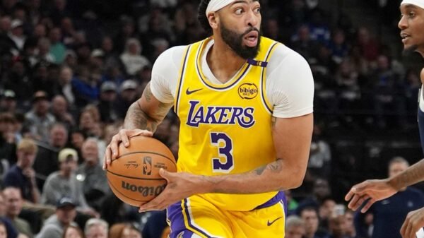 Anthony Davis, Lakers Disappoint NBA Followers in Loss to Edwards, Wolves with LeBron Out