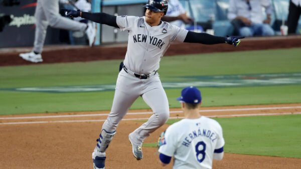 MLB Insider Reveals When Yankees $650 Million Star Ought to Signal By In Free Company