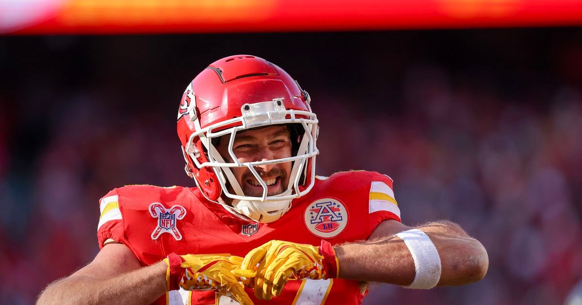 NFL playoff image: What does Chiefs-Steelers imply for AFC standings?