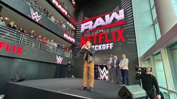 Logan Paul Following Jake Paul to Netflix With Return to WWE