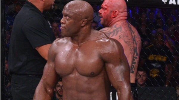 Former WWE star Bobby Lashley stays considering return to MMA: “I like to struggle”