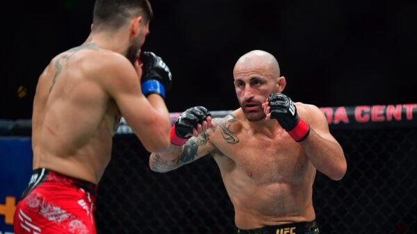 UFC’s Alexander Volkanovski names one attribute he would take from one other fighter