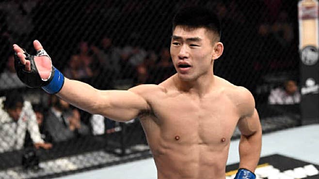 Song Yadong taps out Deiveson Figueiredo in UFC Macau main event