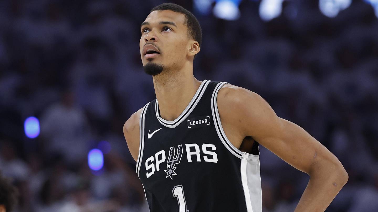 What Suns Can Really Learn From Spurs’ Playoff Success