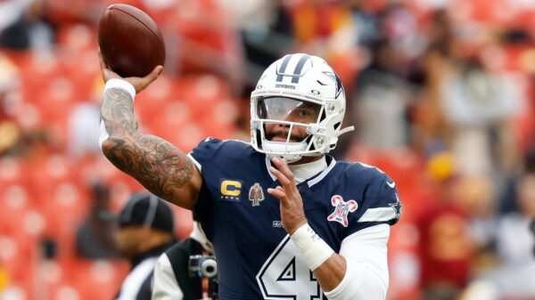 Bold Dak Prescott Prediction Has Cowboys Star Reaching Major NFL Milestone