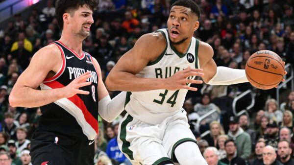 Giannis Antetokounmpo Trade Rumors: Insider Reveals Bucks Star’s Stance Amid Warriors, Blazers Reports
