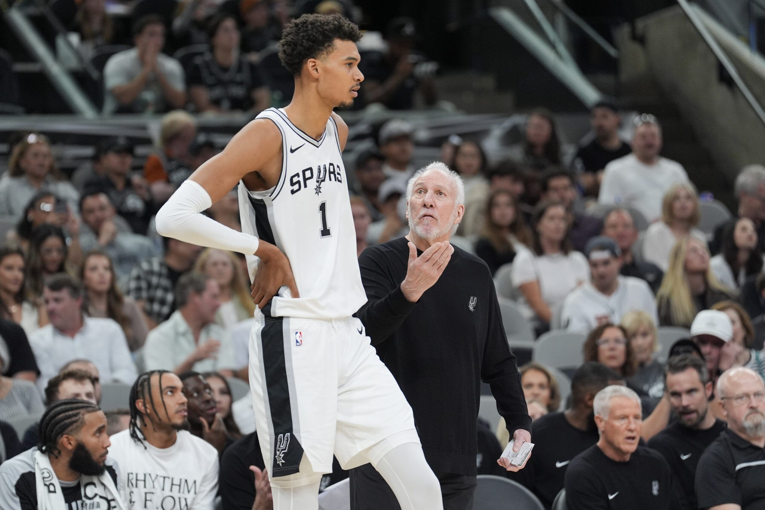 NBA Insider Reveals Legendary Coach Gregg Popovich’s Message for Spurs After Heartbreaking Game 2 Loss
