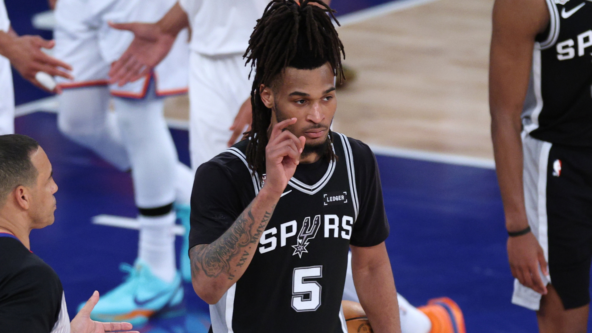 Stephon Castle calmly knocks down biggest shots of his life to save Spurs’ season