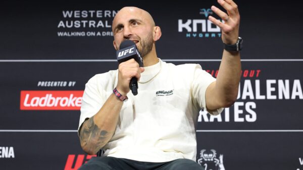 Alexander Volkanovski declares he’s open to step in last minute at UFC Freedom 250 after arriving in Washington