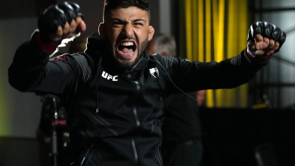 Arman Tsarukyan offers to pay Ilia Topuria’s medical bills after cashing ‘crazy’ UFC White House bet