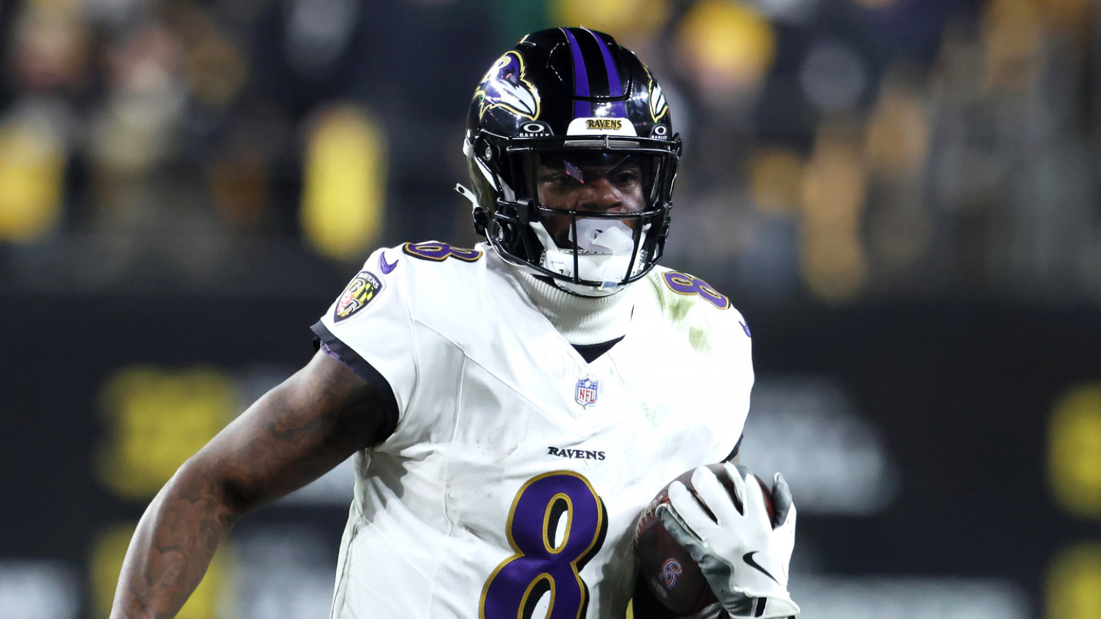 NFL insider suggests Eagles are ready to make stunning Lamar Jackson move amid Jalen Hurts rumors